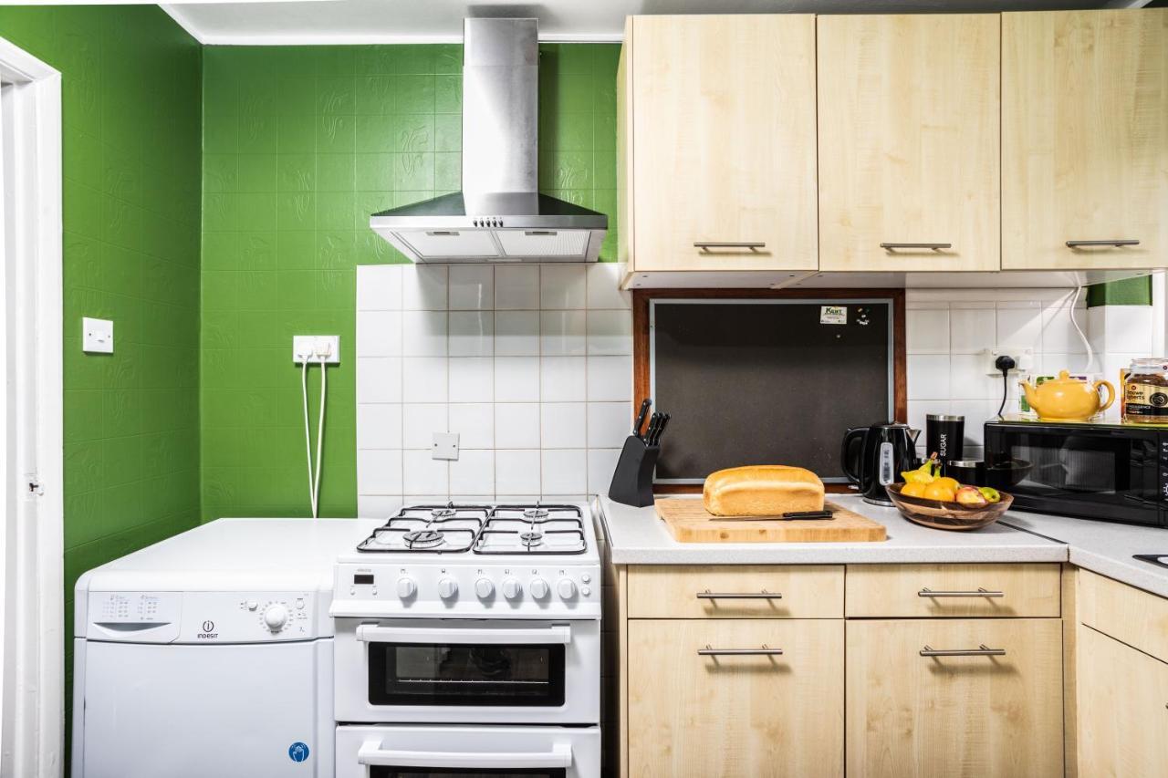 Perfect For Contractors - Canterbury - Free Parking - Ultra Wifi エクステリア 写真